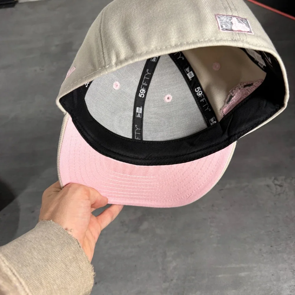 Hat Club Arizona‎ Diamondbacks New Era Cap 7 1/8 Stone Tan Pink UV Side Patch
